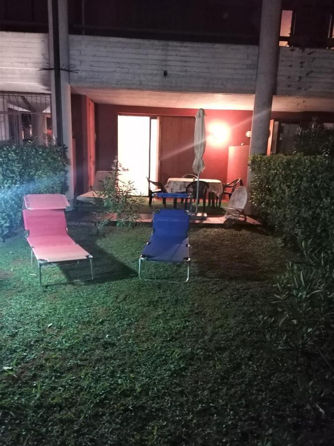 Апартаменти Casa Gisela Дезенцано-дель-Гарда Екстер'єр фото