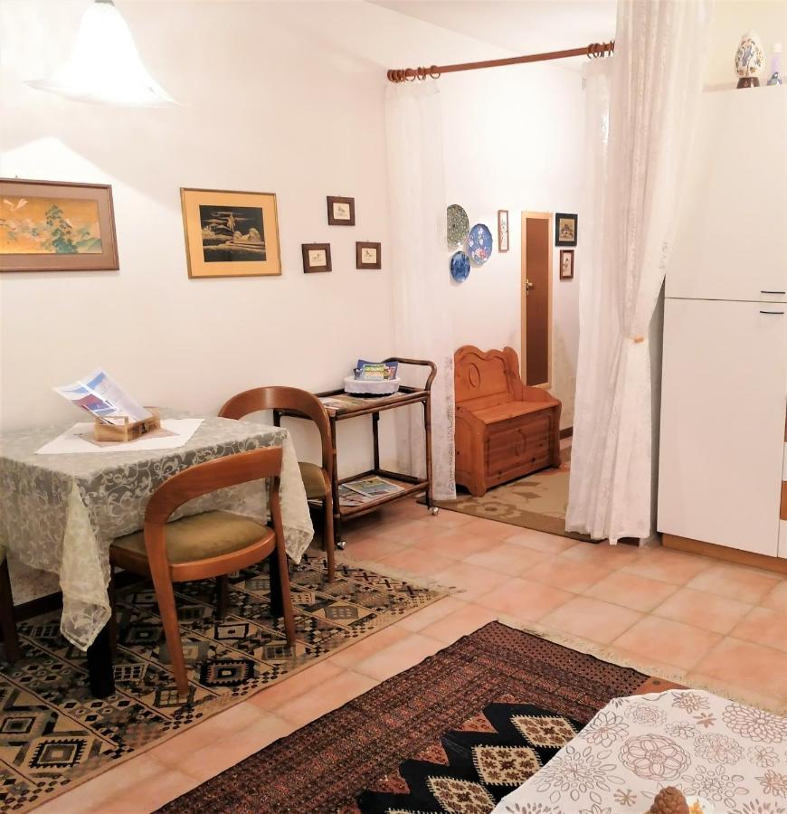 Апартаменти Casa Gisela Дезенцано-дель-Гарда Екстер'єр фото
